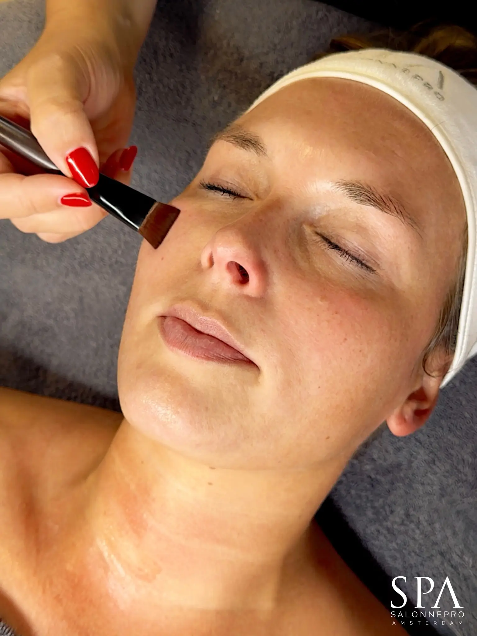 Fruitzuurpeeling bij SKIN MISSION in Eindhoven