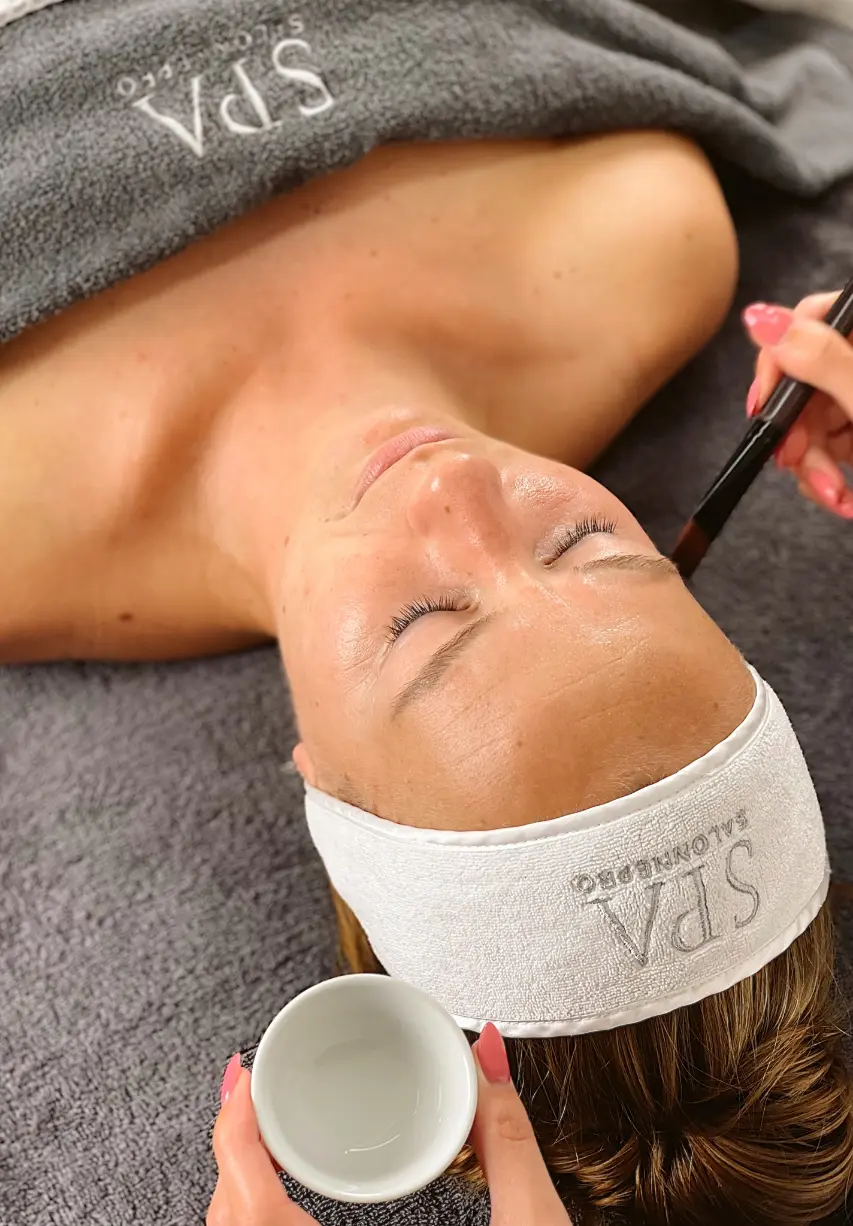 Fruitzuur behandeling bij SKIN MISSON in Eindhoven.